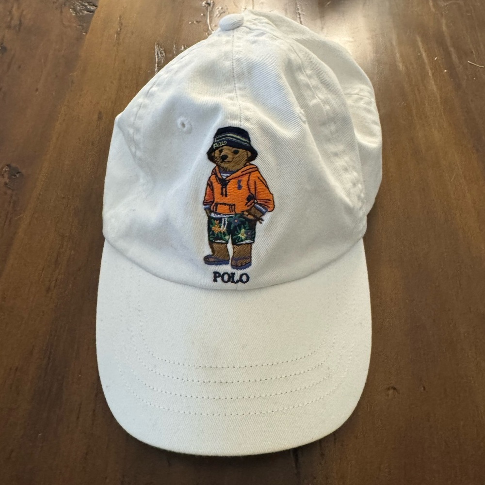 Polo Ralph Lauren White Baseball Hat with beach theme Polo Bear